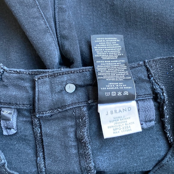 J Brand Mama J Maternity Jeans in “Seriously Black”, size 27 - Picture 5 of 6